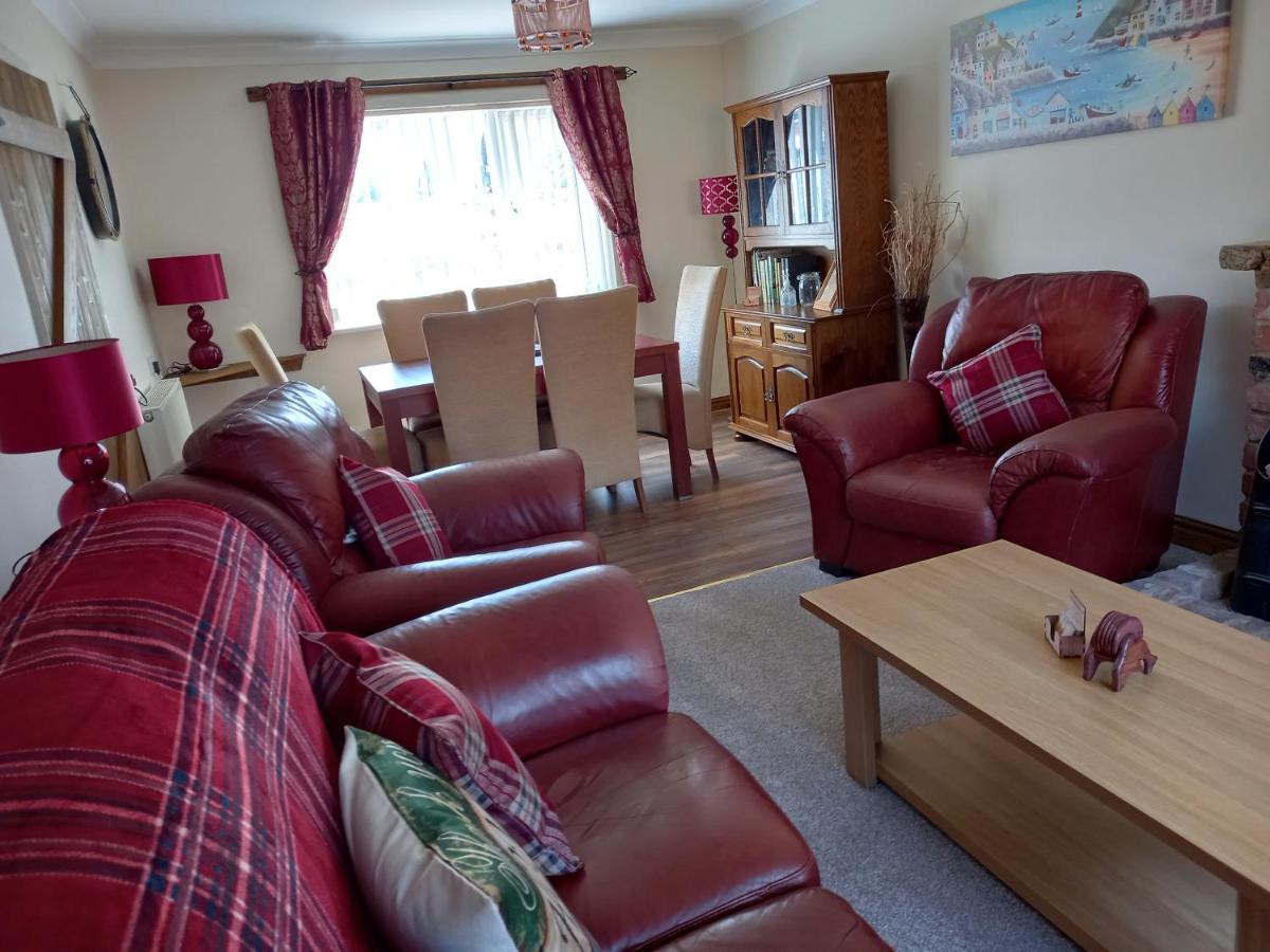 Pet Friendly Beautiful Detached Cottage Close To Spurn Point, Easington And Withersea كينغستون أبون هول المظهر الخارجي الصورة