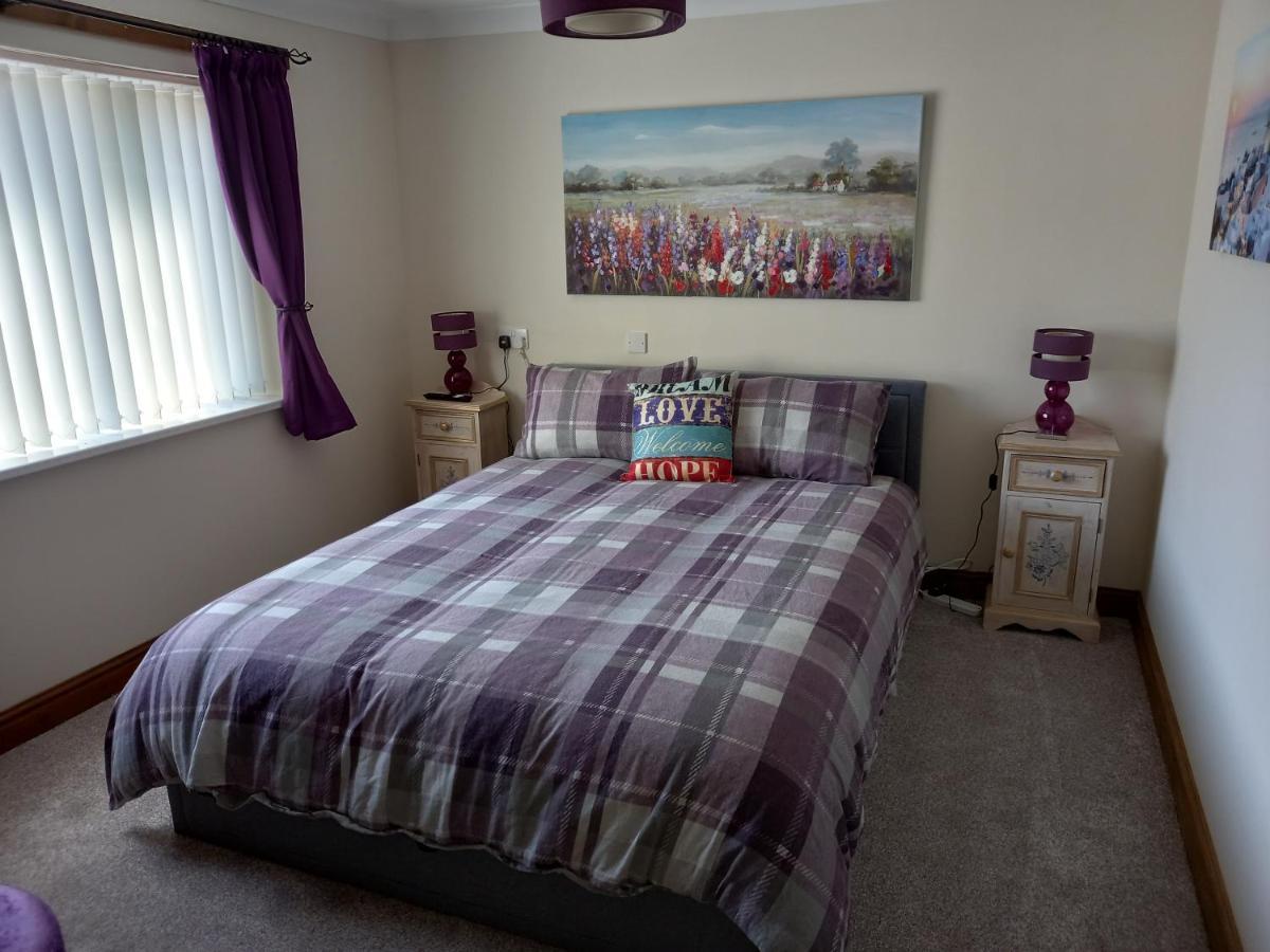 Pet Friendly Beautiful Detached Cottage Close To Spurn Point, Easington And Withersea كينغستون أبون هول المظهر الخارجي الصورة