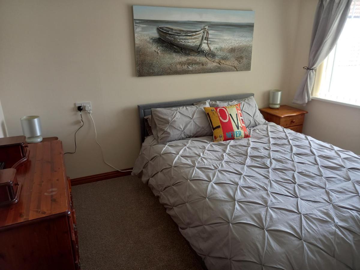 Pet Friendly Beautiful Detached Cottage Close To Spurn Point, Easington And Withersea كينغستون أبون هول المظهر الخارجي الصورة