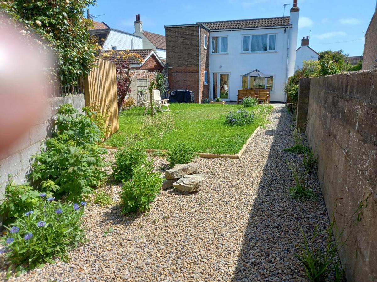 Pet Friendly Beautiful Detached Cottage Close To Spurn Point, Easington And Withersea كينغستون أبون هول المظهر الخارجي الصورة